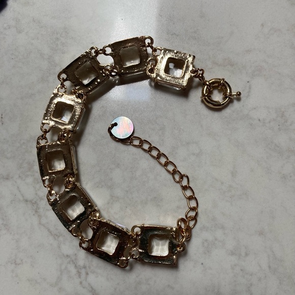 Clear square cut crystal elements 8 stones set in goldtone plating  8-11” length - Picture 5 of 6